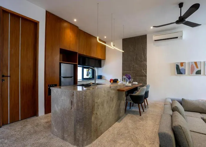 Villa Pantai Lima 2br With Rooftop Only 500m To Canggu